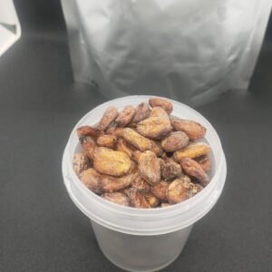 เมล็ดโกโก้ ดิบและคั่ว / cacao bean raw and roasted